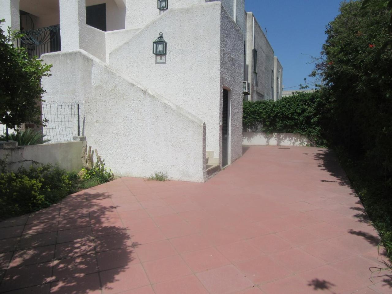 Villetta Kalos By Cala Salento Porto Cesareo Exterior photo